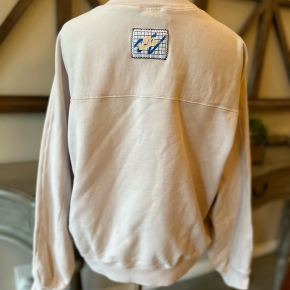 Vintage style Nike Crewneck Sweatshirt XS - Picture 2 of 5